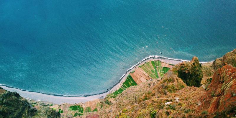 服务网格流量管理双雄对决:Istio与Linkerd深度对比与实践指南